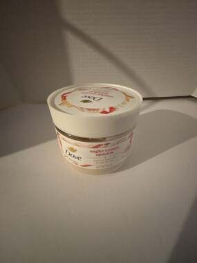 Dove Sugar Cookie Sprinkle Limited Edition Body Scrub 15 oz